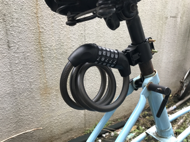 自転車　鍵　ダイヤル式